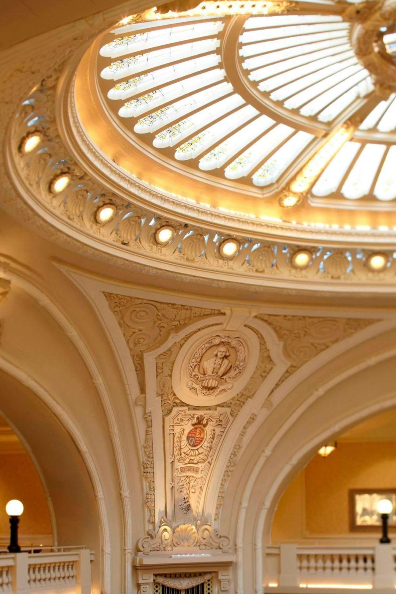 The Battle House Renaissance Mobile Hotel & Spa Bagian luar foto