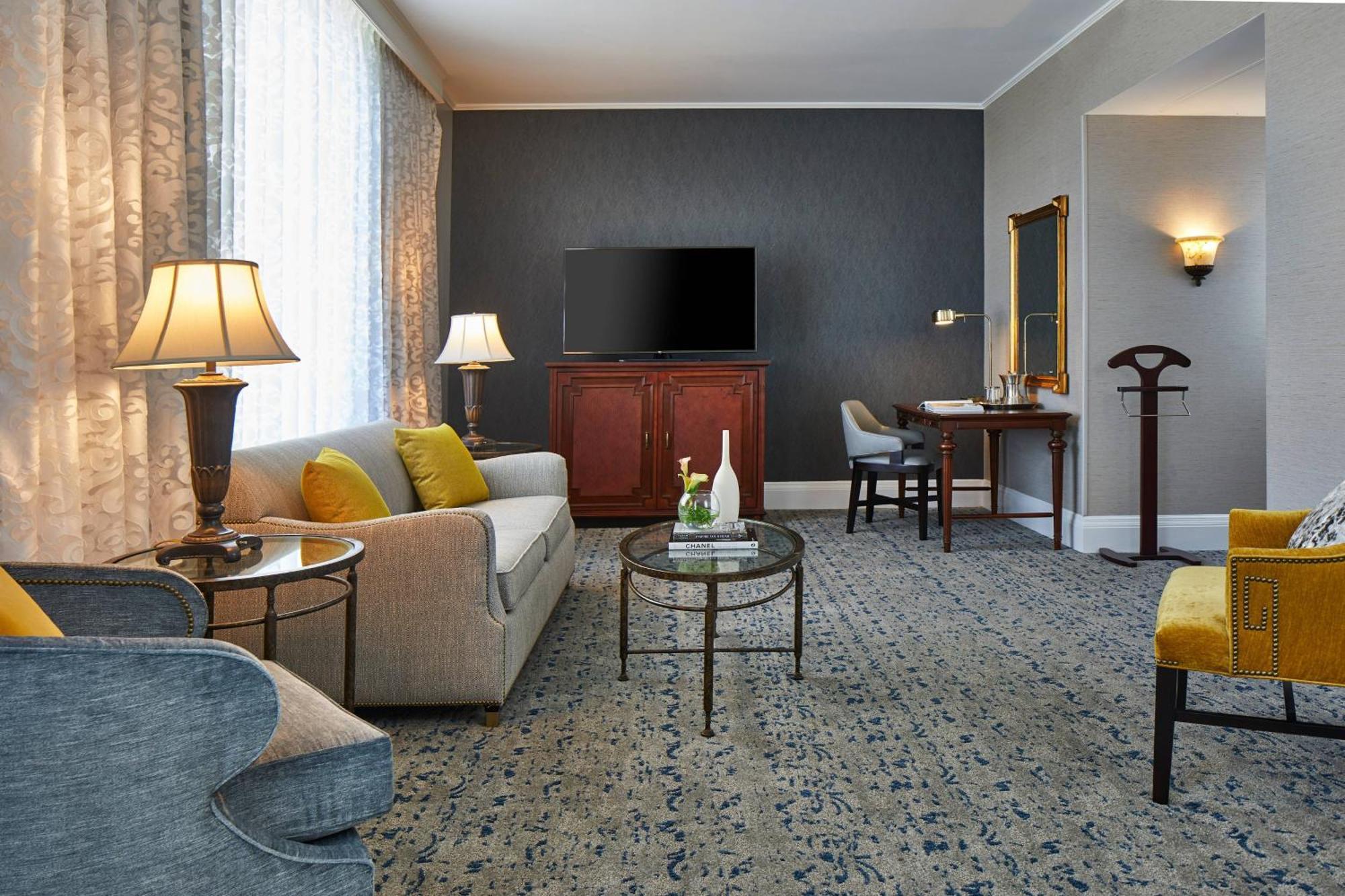 The Battle House Renaissance Mobile Hotel & Spa Bagian luar foto
