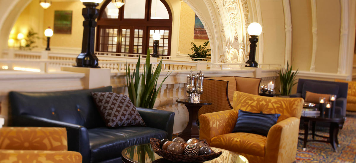 The Battle House Renaissance Mobile Hotel & Spa Bagian luar foto